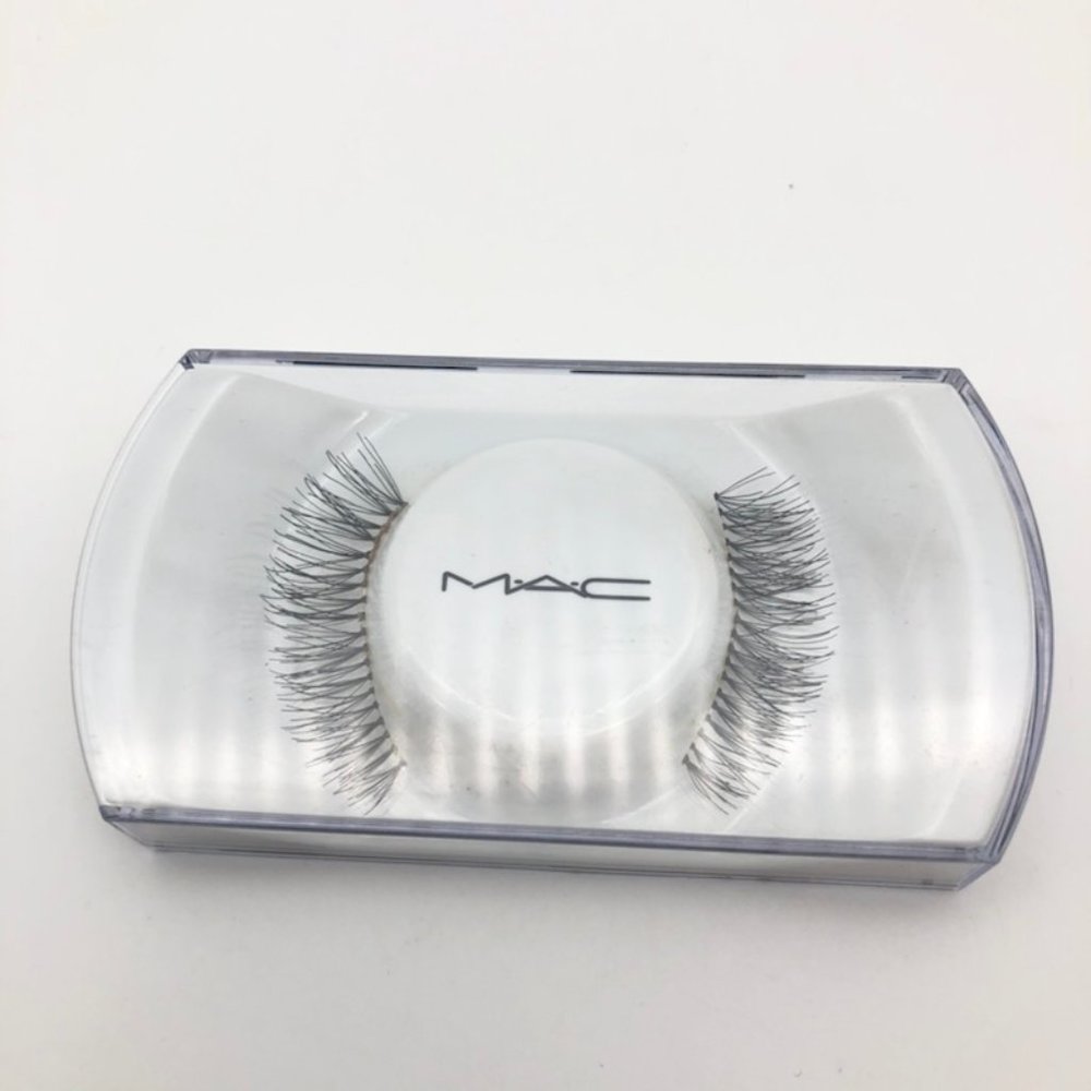 MAC False Lashes with adhesive    NWT - Picture 3 of 5